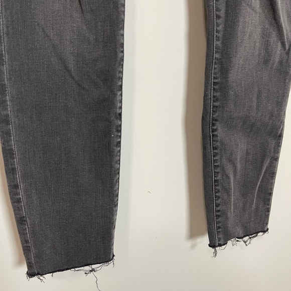 Madewell Jeans Size 27 Ash Black Curvy High Rise Skinny Distressed Denim Bottoms - Picture 4 of 13